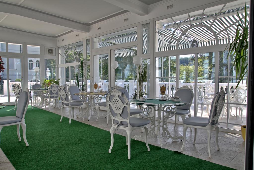 Esplanade Spa And Golf Resort Mariánské Lázně Restaurante foto